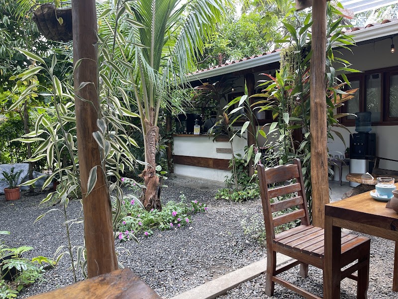 Kambute — interior and food photo 3